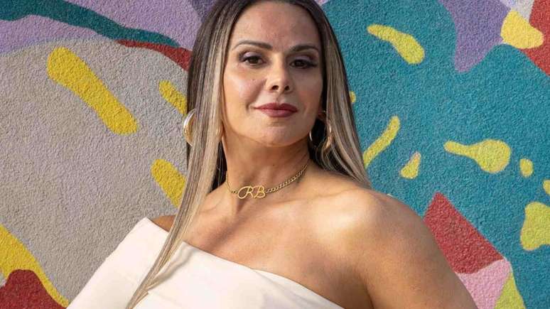 Rosana (Viviane Araújo) em 'Volta por Cima'