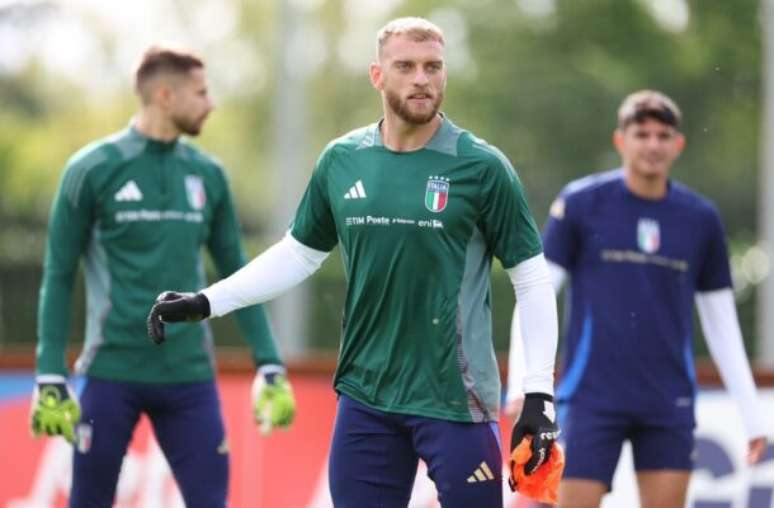 Italia x Bélgica: dónde mirar, alineaciones y árbitros