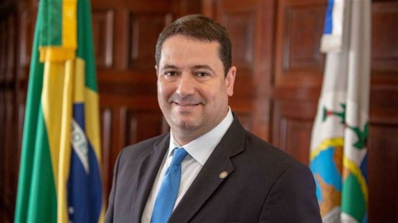 Com retotalização, o candidato Léo Vieira (Republicanos) será o novo prefeito de São João de Meriti (RJ).