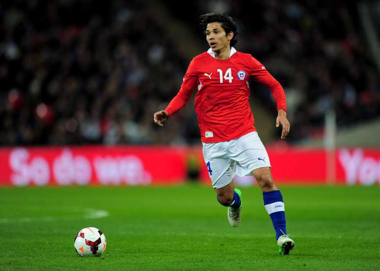 Matias Fernandez bersama timnas Chile.