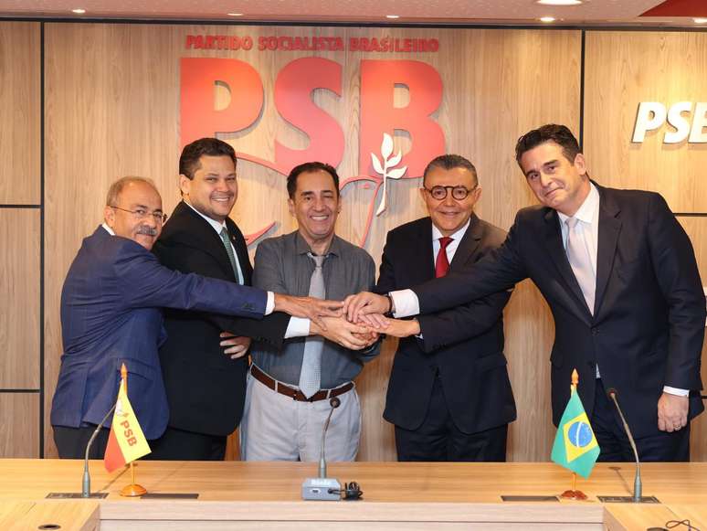 Bancada do PSB anuncia apoio a Alcolumbre nesta quarta, 9.