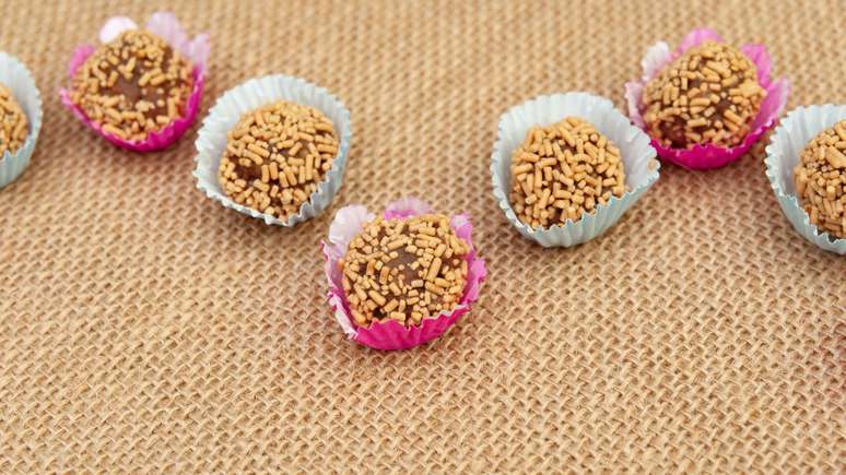 Brigadeiro with peanuts: it is easy to prepare, creamy and irresistible