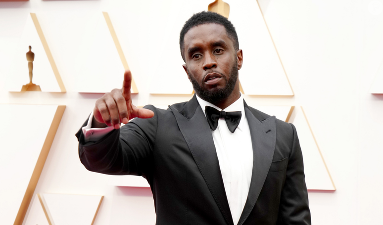 Caso P. Diddy: emoção e vontade de colocar a boca no trombone marcam a primeira visita de mãe e filhas ao rapper na cadeia.