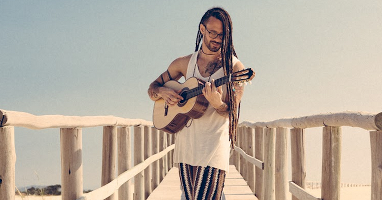 Gabriel Elias retorna às raízes reggae em 'Tropical'