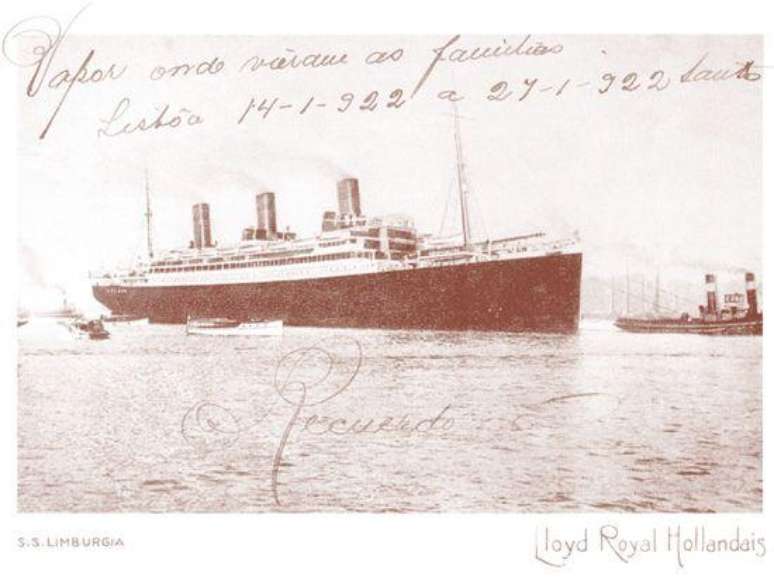 Postcard of a boat carrying Arab immigrants to Brazil