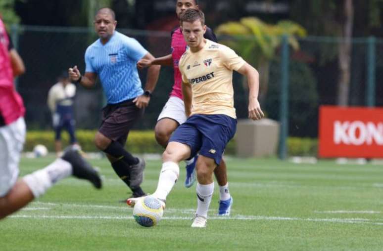 Rubens Chiri / saopaulofc - Legenda: Atletas com pouca minutagem participaram do jogo-treino