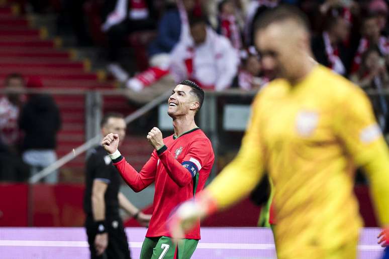 Cristiano Ronaldo é comemorado -