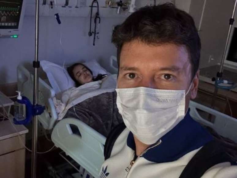 Esposa de Rodrigo Faro passa por cirurgia de 8 horas para retirada de tumor; apresentador atualiza estado de saúde