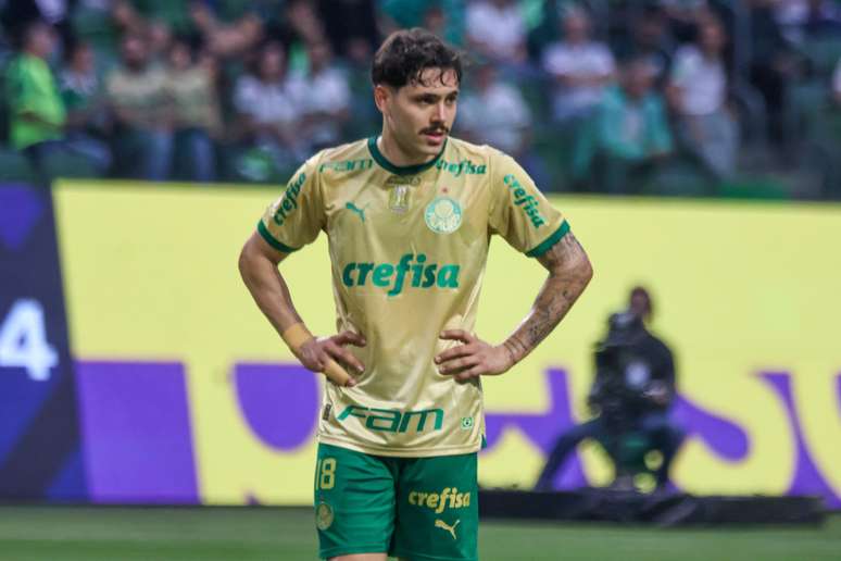 Mauricio, do Palmeiras, sofreu lesão no joelho