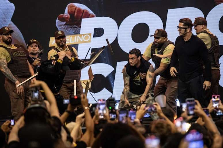 O Popó venceu o Fight Music Show 5? Brasileiro sofre contra “El Chino” e convoca Marsal