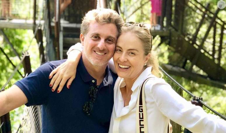 Luciano Huck avalia casamento com Angélica prestes a completar 20 anos de união.