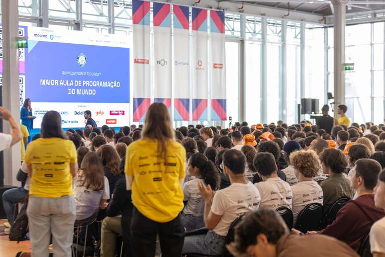  Instituto Superior Técnico da Universidade de Lisboa promove aula histórica