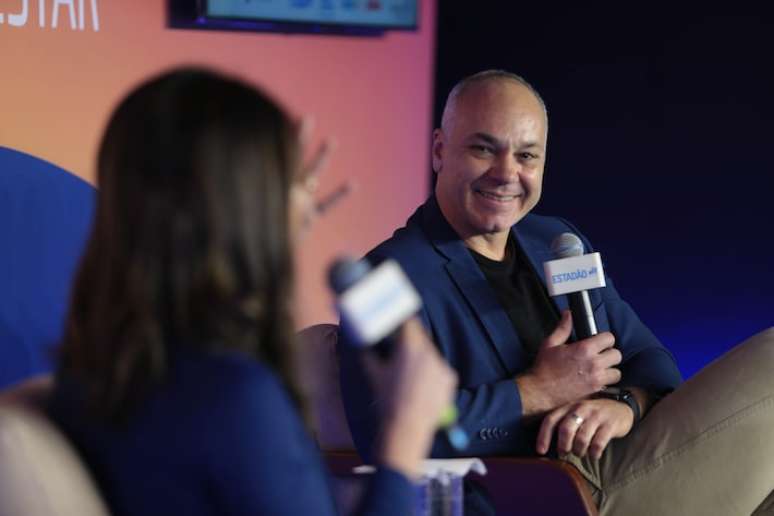 O médico especialista em mindfulness Marcelo Demarzo, durante sua participação no Summit Saúde e Bem-Estar.