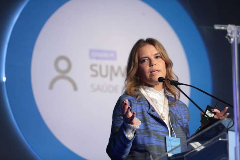 Sue Ann Costa Clemens, professora titular da Cadeira de Saúde Global e Desenvolvimento Clínico na Universidade de Oxford, durante palestra no Summit Saúde e Bem-Estar.