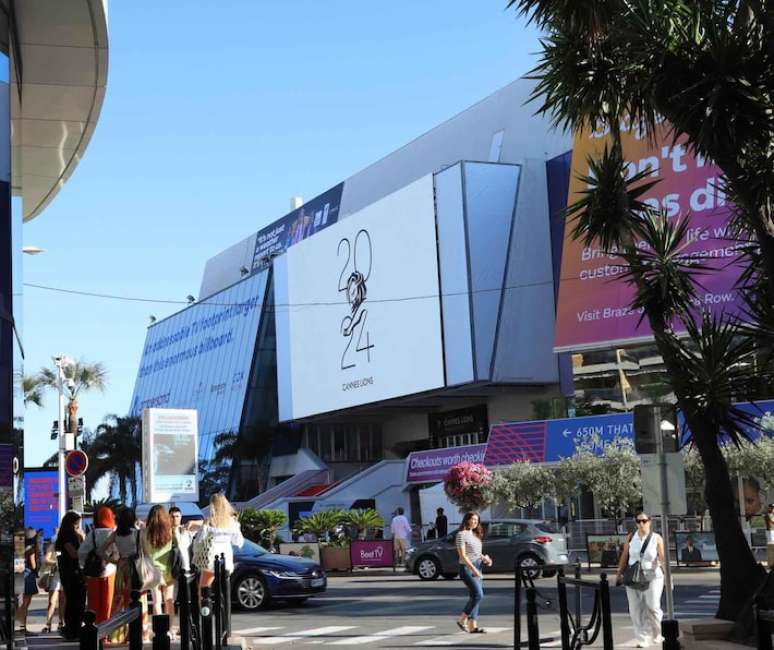 Fachada do Palácio dos Festivais, onde ocorre anualmente o Festival Internaciona de Criatividade de Cannes Lions