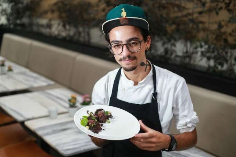 Rodrigo Ribeiro, confeiteiro do restaurante Petí