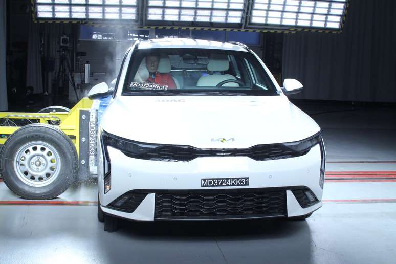 Kia K3 no crash test do Latin NCAP