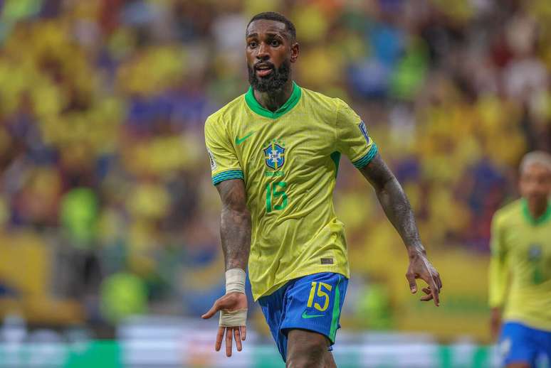 Gerson é titular contra o Peru e descansa no Fluminense -