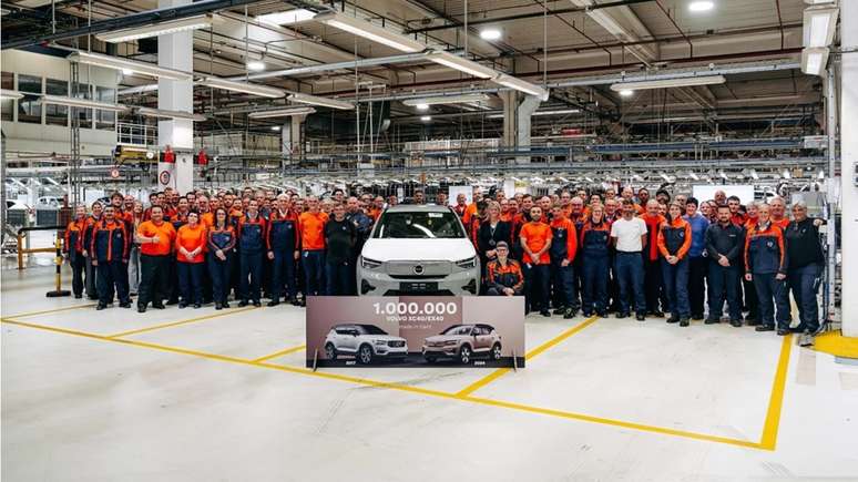 Volvo XC40 j&aacute; teve mais de 1 milh&atilde;o de unidades produzidas em Grent (B&eacute;lgica)