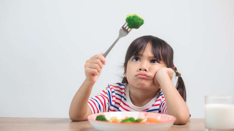 3 dicas de como fazer criança aceitar melhor a textura dos alimentos