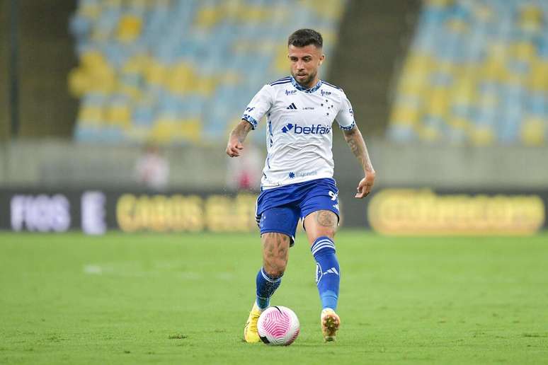 Matheus Henrique (Cruzeiro) durante jogo contra o Fluminense, no dia 04.10.2024 