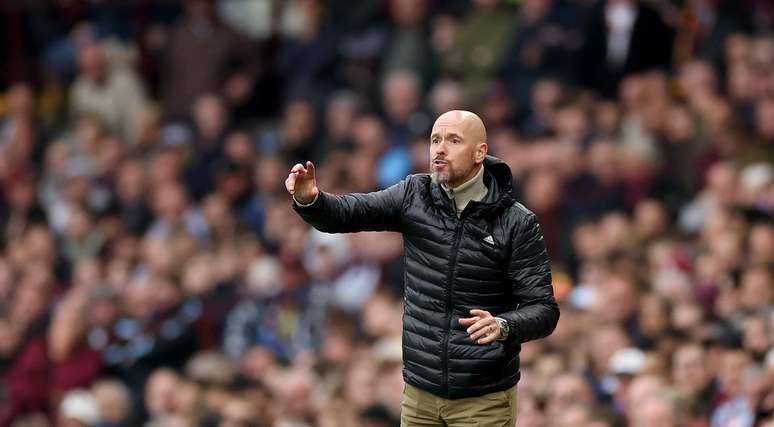 Ten Hag afirma que não sente pressão interna para renunciar: "todos na mesma página"