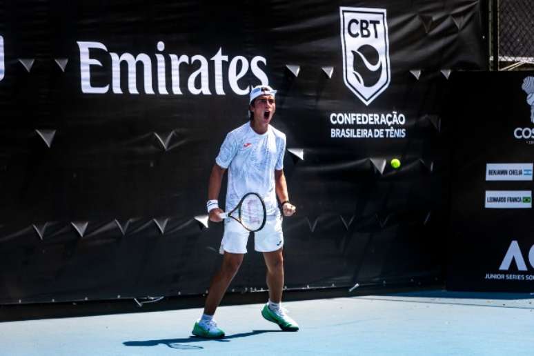 Leonardo Storck derrotó al máximo favorito y avanzó a las semifinales del Australian Open Junior Series South America en Río de Janeiro