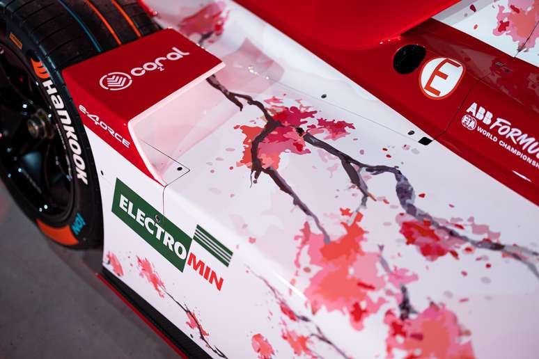 Carro da Equipe Nissan da Fórmula E para a 11ª temporada 2024/25.