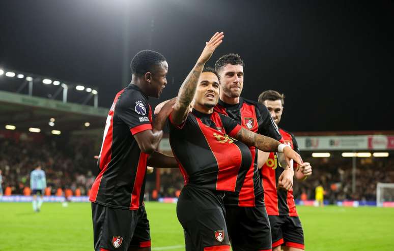 Arsenal é derrotado pelo Bournemouth e perde a chance de assumir a liderança