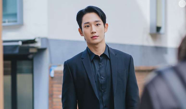 Acabou 'O Amor Mora ao Lado'? Veja 5 séries com o ator Jung Hae-in para assistir agora mesmo.