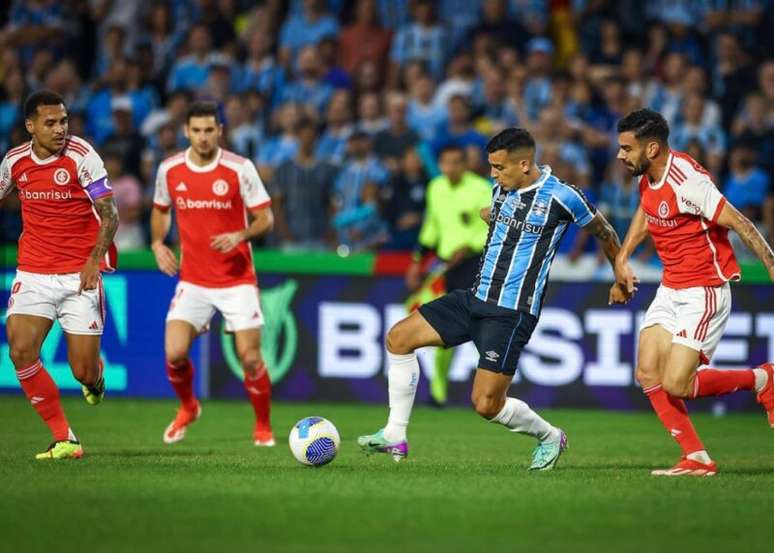 Tudo sobre Grenal 443, o duelo de Renato e Roger