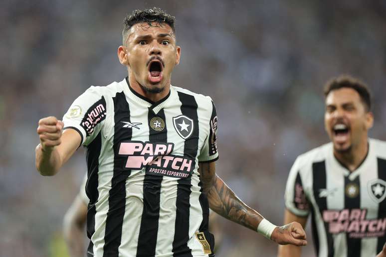 Tiquinho comemora seu primeiro gol desde julho -