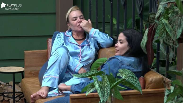 Flor e Vanessa em 'A Fazenda 16'