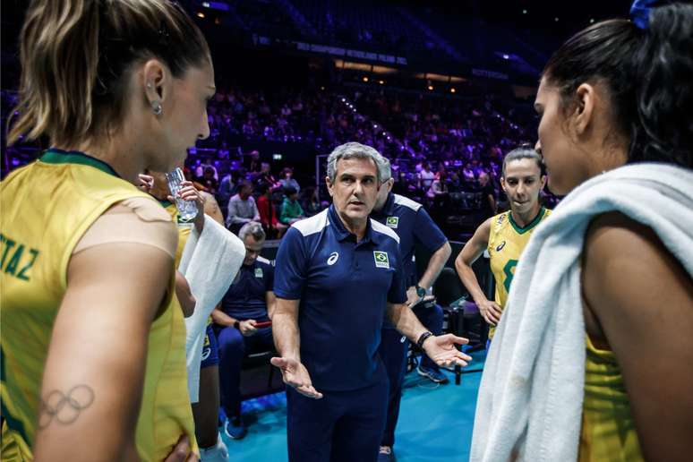 ze roberto eleito hall da fama fivb