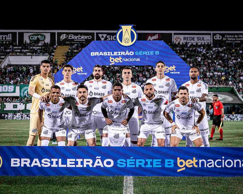 Santos lidera la Serie B -