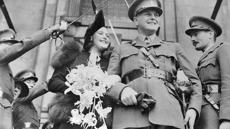 Ela se casou com Randolph Churchill em Londres, em 1939 – quando começava a Segunda Guerra Mundial