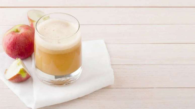 Suco de maçã melão e gengibre – Foto: ShutterStock