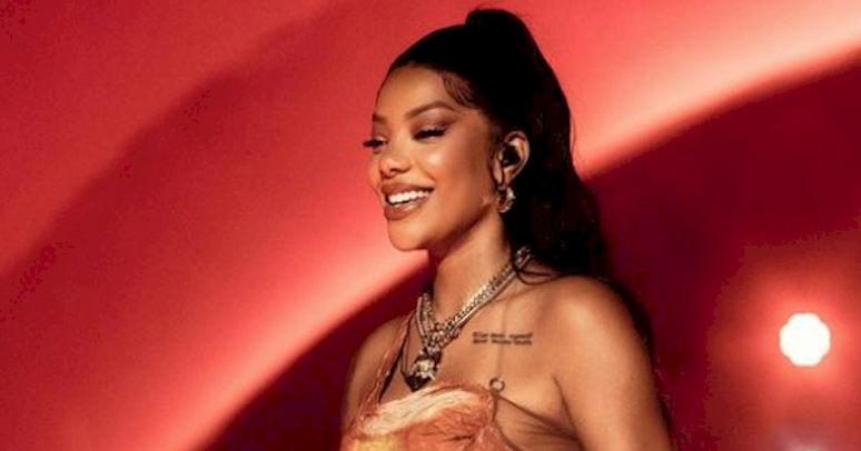 Ludmilla interrompe show em Manaus ap&oacute;s confus&atilde;o na plateia