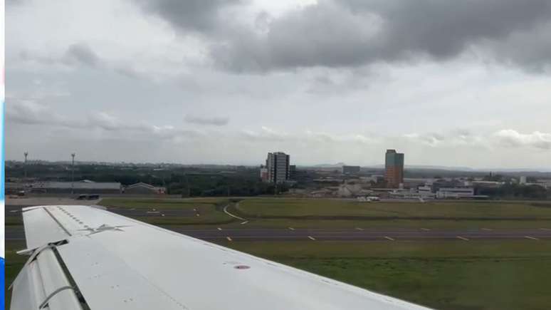 Aeroporto Salgado Filho volta a operar voos comerciais