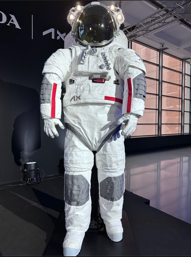 Trajes da missão Artemis III: a colaboração entre Nasa e Prada para o retorno à Lua