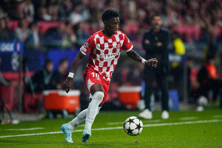 Yaser Asprilla (Girona) durante jogo contra o Feyenoord, no dia 02.10.2024 