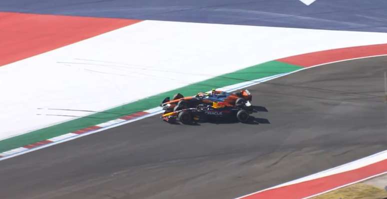 Verstappen e Norris na disputa do GP dos EUA