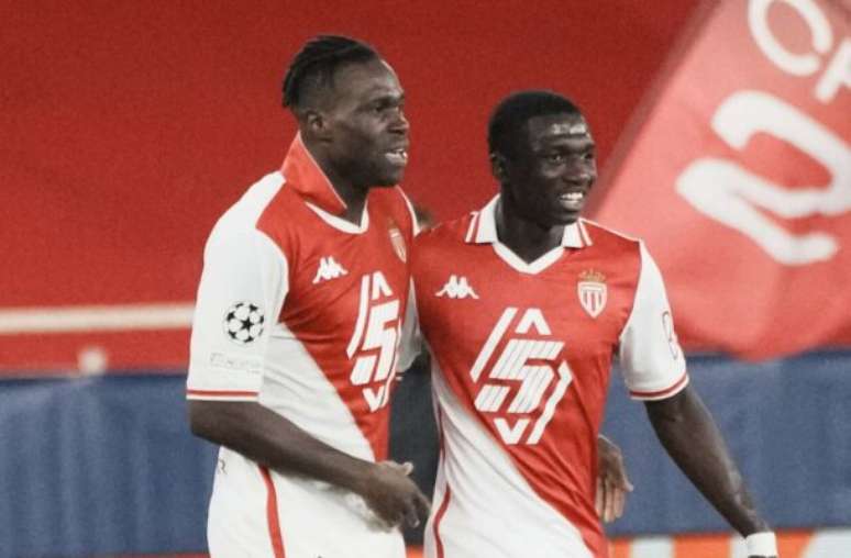 Zakaria foi bem no meio de campo do Monaco –