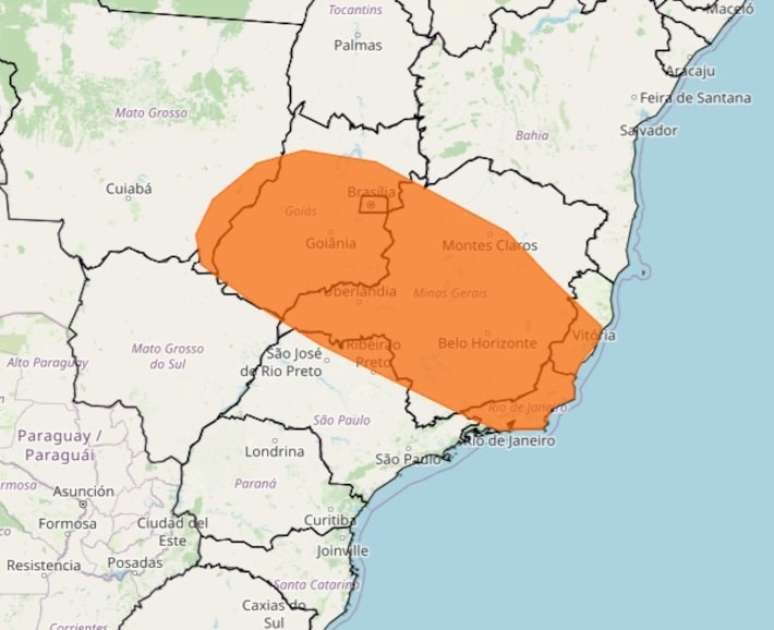 Inmet emite alerta laranja para chuvas intensas em cidades brasileiras.