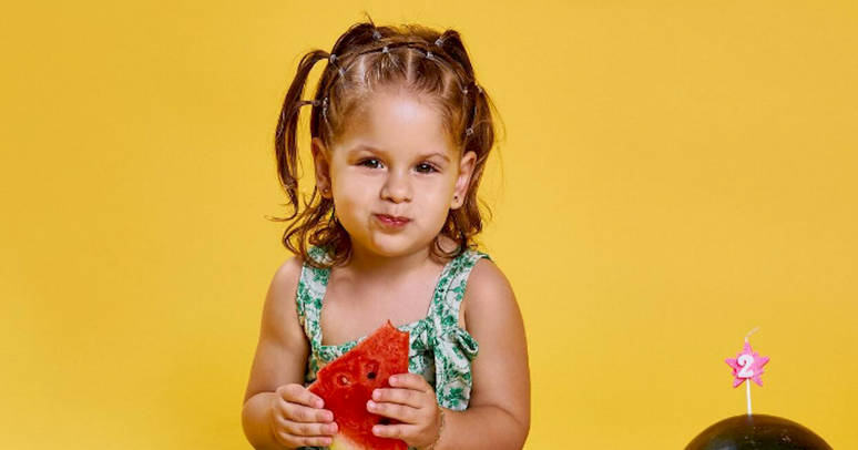 Virginia celebra anivers&aacute;rio de 2 anos de Maria Flor com ensaio fotogr&aacute;fico