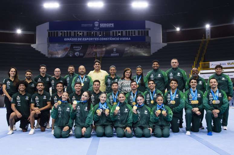 Brasil brilha e conquista 14 medalhas no Sul-Americano de Ginástica Artística 