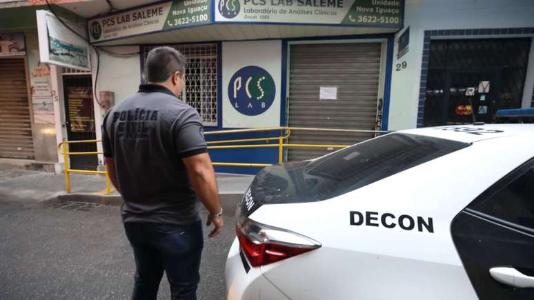 Matheus se apresentou à Delegacia do Consumidor (Decon) acompanhado de seus advogados nesta manhã