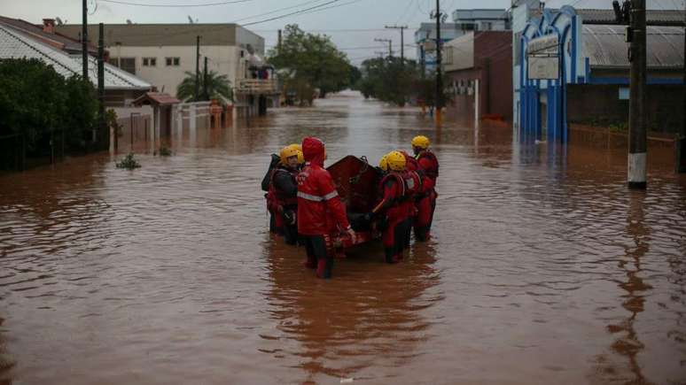 Especialista expressa ceticismo em relação a duas medidas que têm sido defendidas com frequência para o caso de Porto Alegre