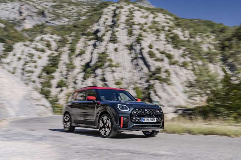 Novo Mini John Cooper Works Countryman All4 2025