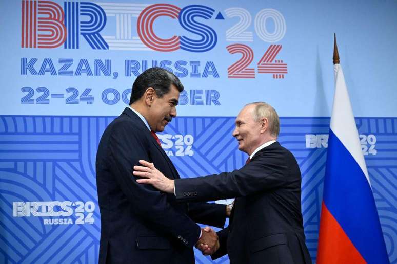 “A Venezuela é um dos parceiros antigos e confiáveis da Rússia na América Latina e no mundo em geral”, afirmou Putin durante a reunião dos Brics